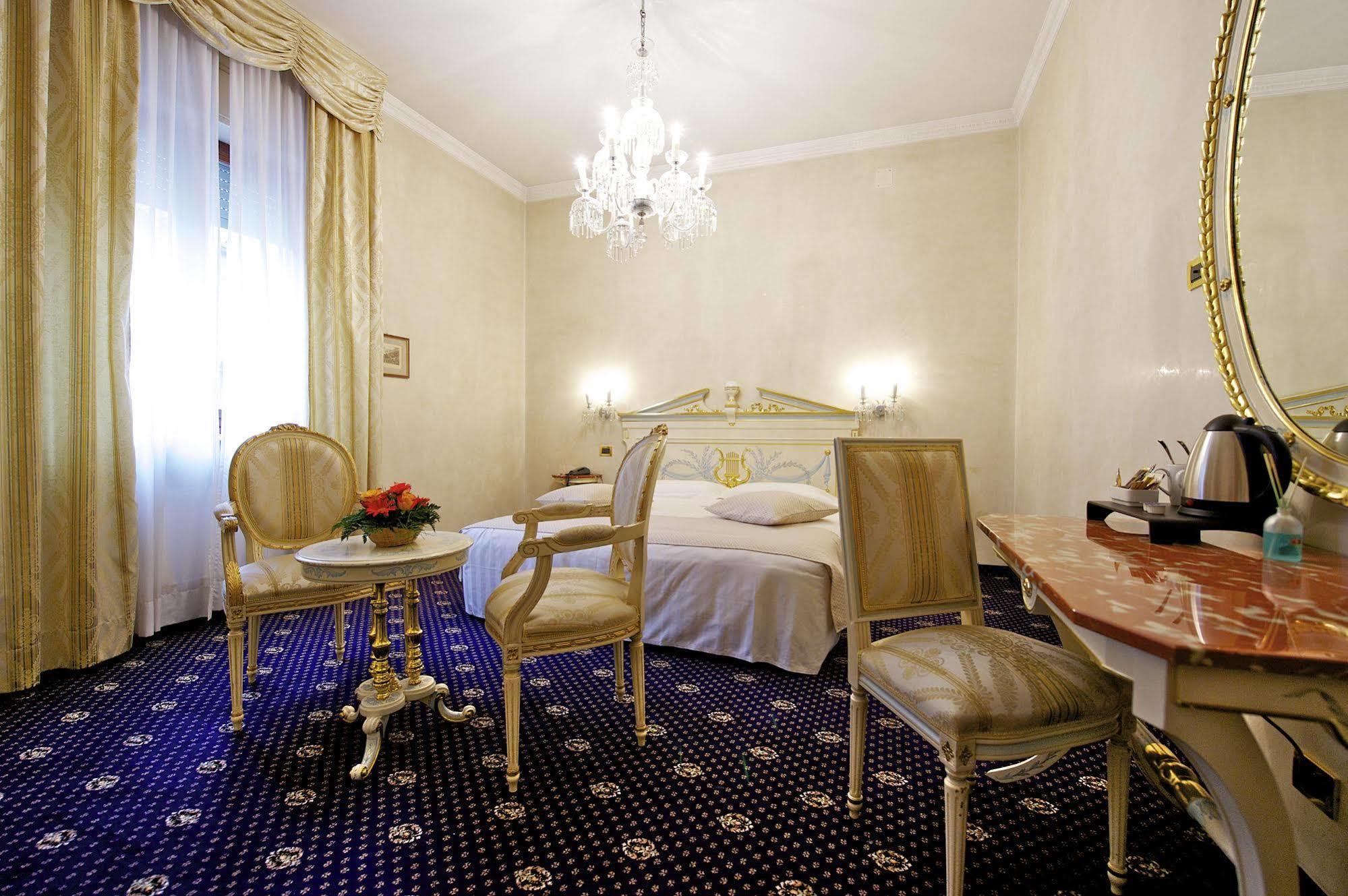 Stendhal 4*